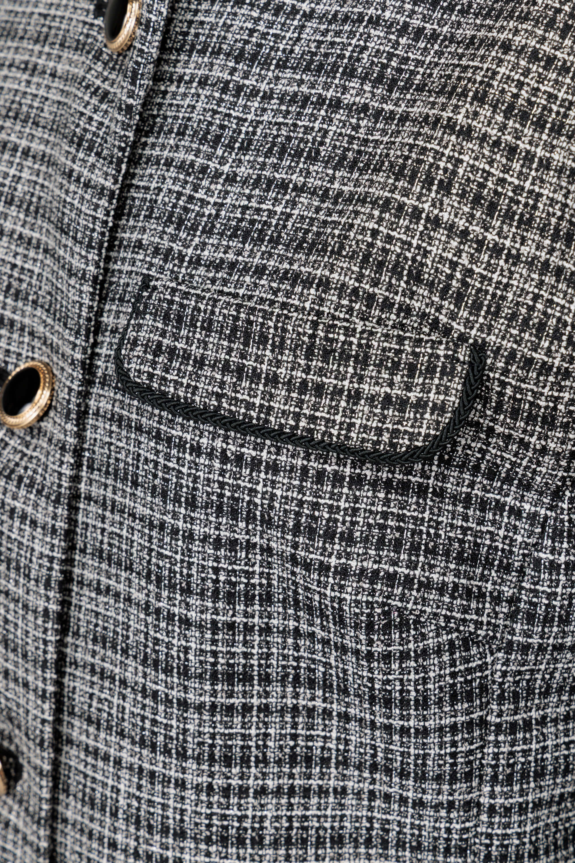 AUTHENTIC TWEED