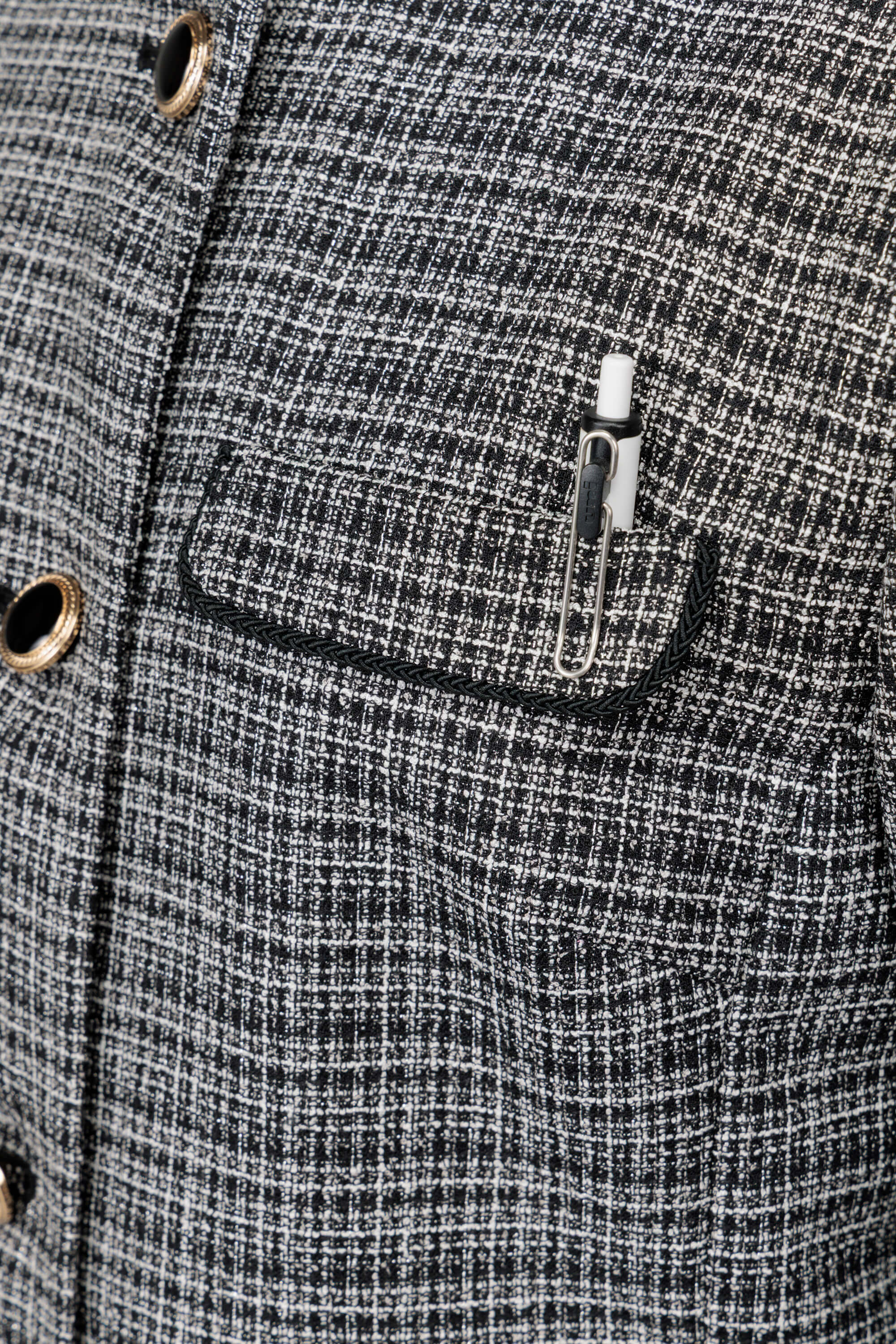 AUTHENTIC TWEED