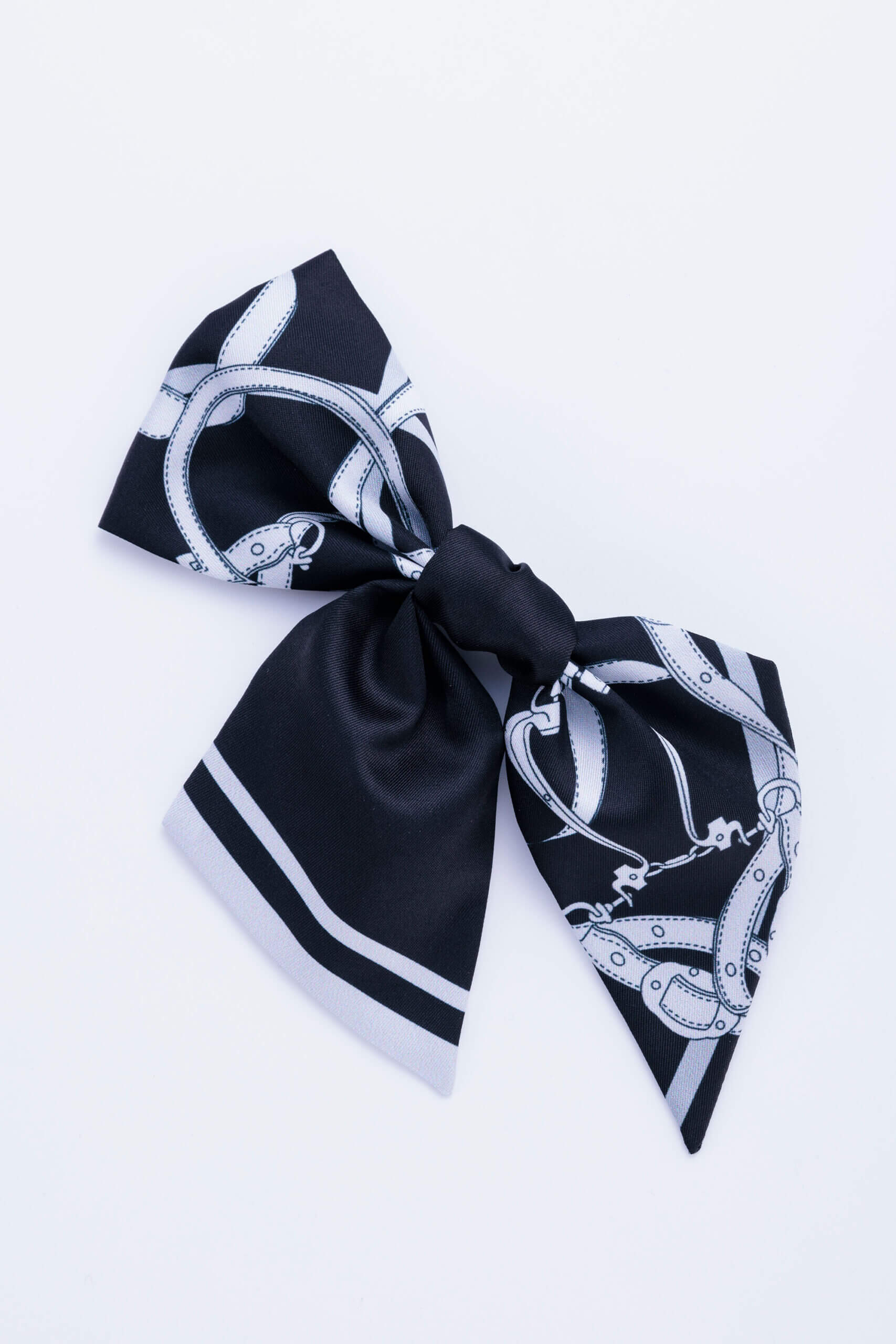 RIBBON BROOCH