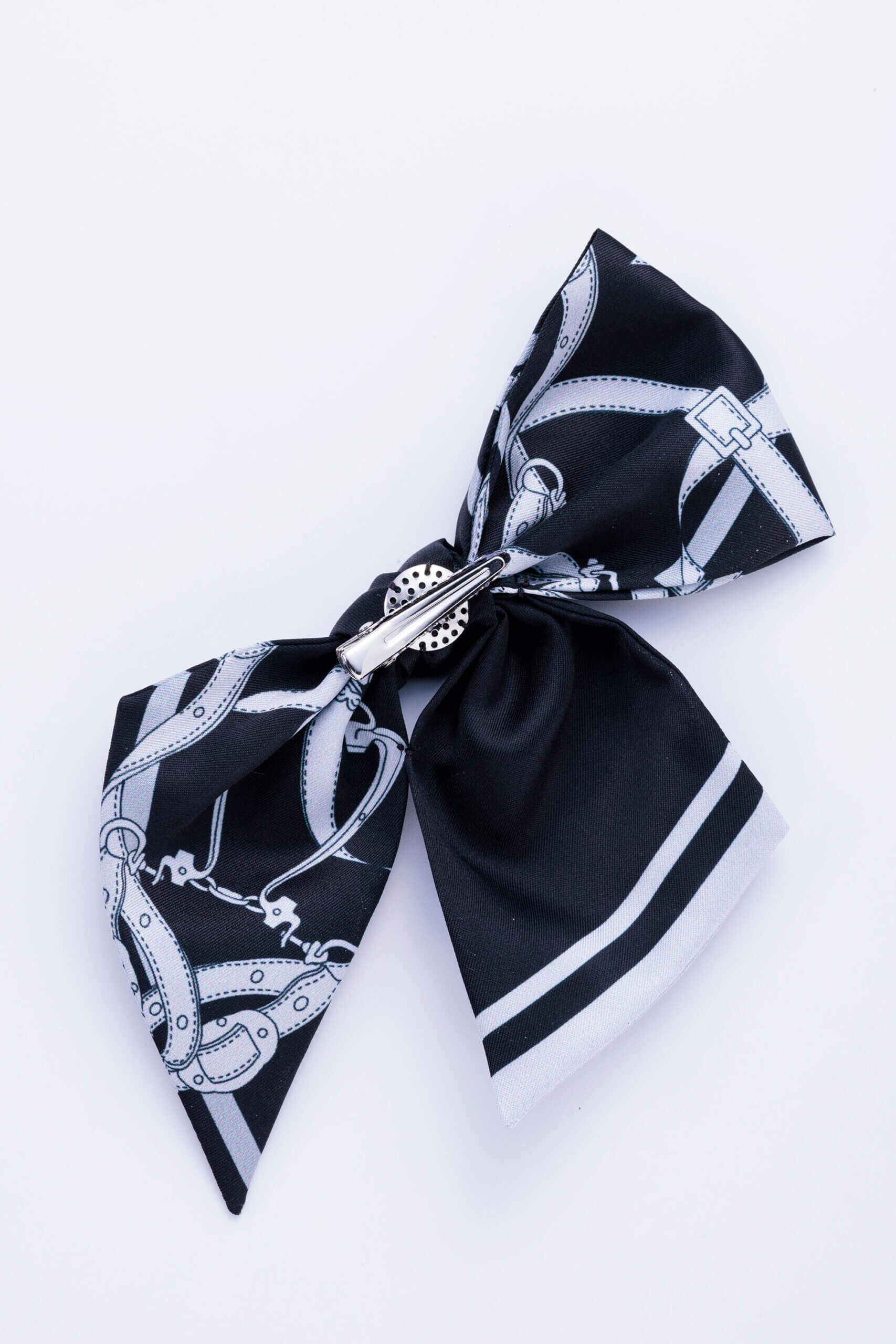 RIBBON BROOCH
