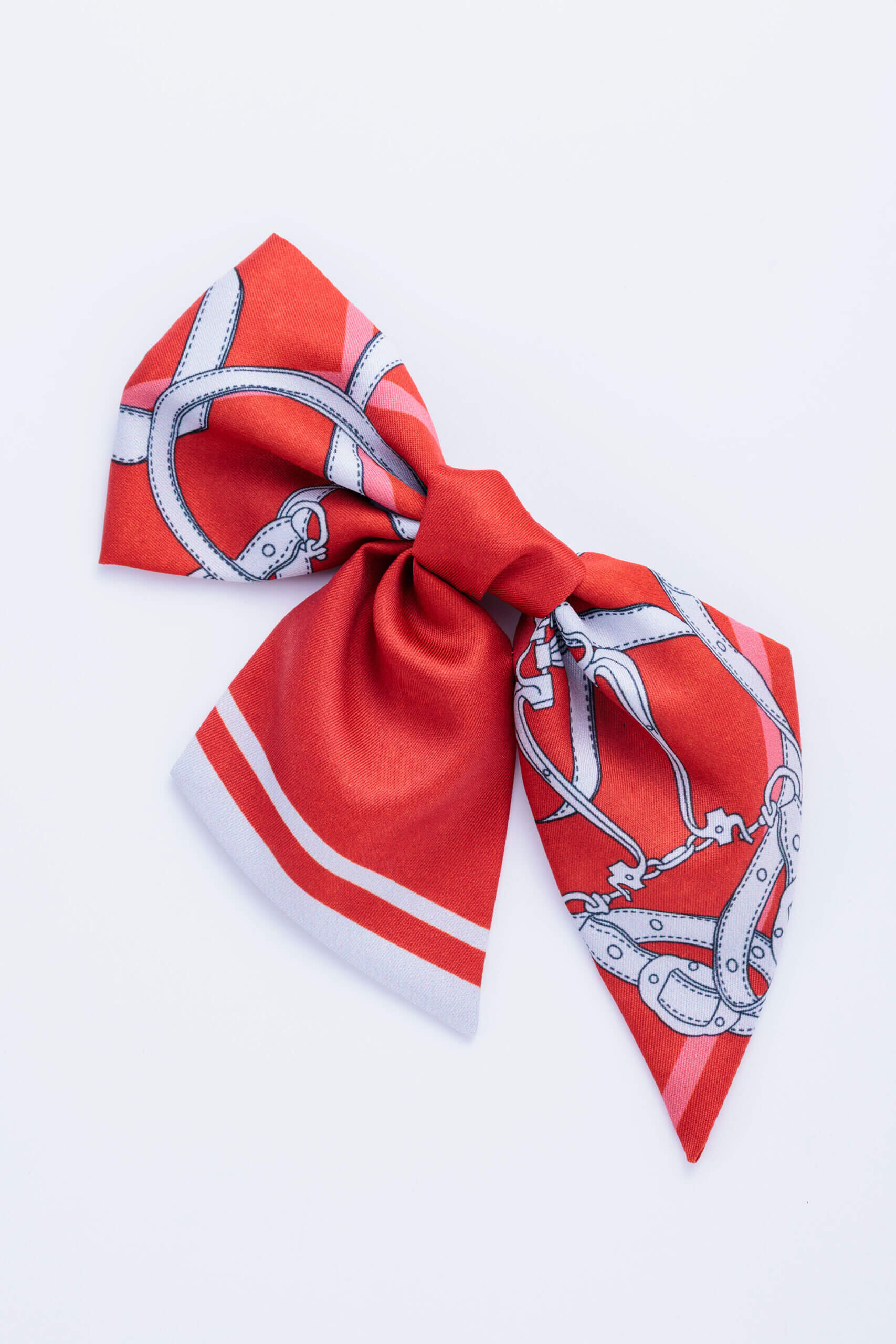 RIBBON BROOCH